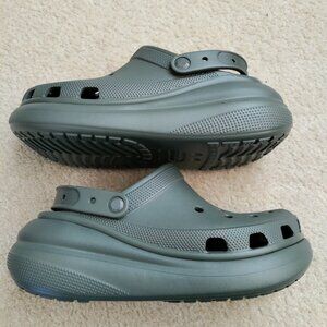NWOT Unisex Adult Crocs Classic Crush Clog Sz: 10 Comfort Gray Men's 207521